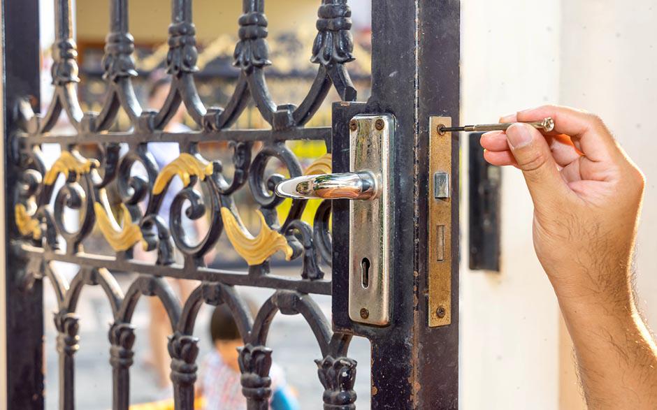 serrure pour porte Massy